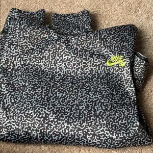 Nike sweatshirt